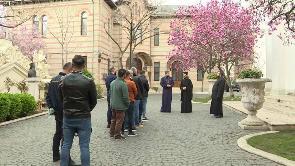 Persoane private de libertate de la Penitenciarul Rahova, în pelerinaj la Mănăstirea Radu Vodă