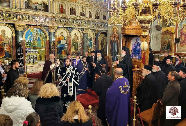 Ο Γ΄ Κατανυκτικός Εσπερινός στον Ιερό Ναό Γεννήσεως του Χριστού Μολάων