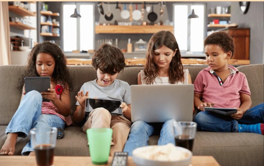 Ι.Μ Αγ. Φραγκίσκου: Διαδικτυακό σεμινάριο για τη χρήση ψηφιακών μέσων από τα παιδιά