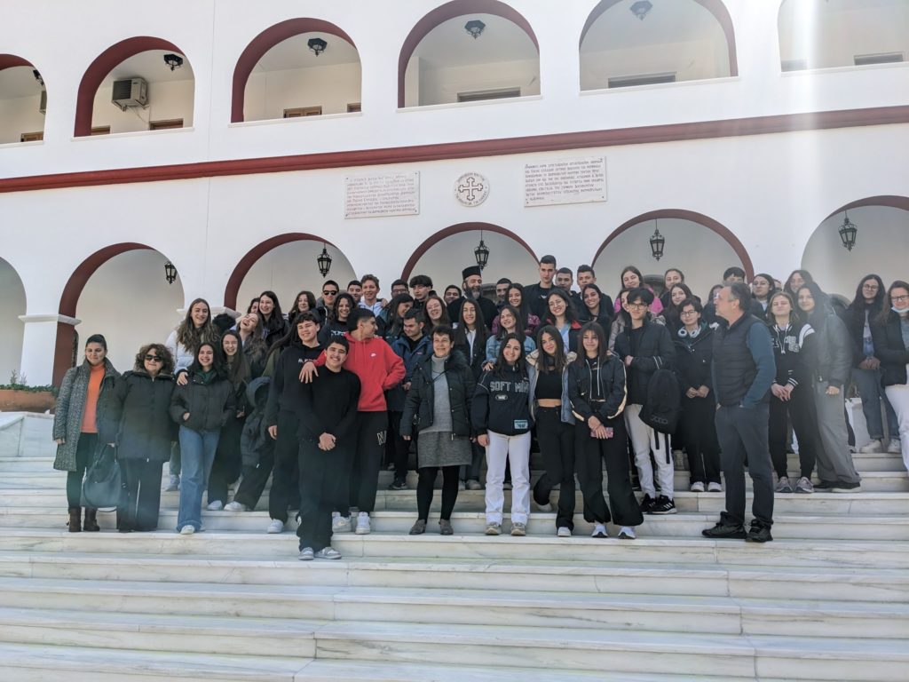 Το Διορθόδοξο Κέντρο στη Μονή Πεντέλης επισκέφθηκαν μαθητές από την Τρίπολη