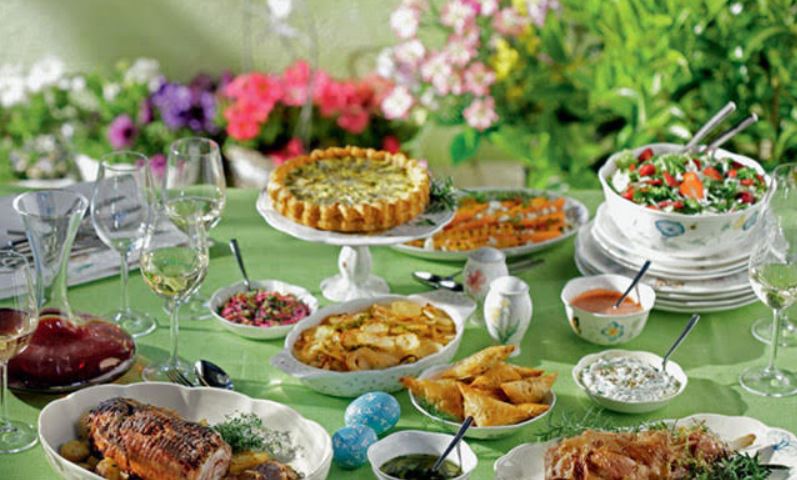 “Kανείς νηστικός το Πάσχα…” – Συγκέντρωση τροφίμων στον Ιερό Ναό Ευαγγελίστριας Πειραιώς
