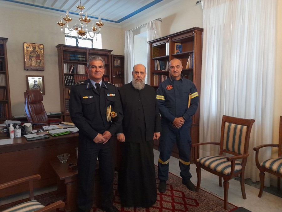 Στον Μητροπολίτη Θεσσαλιώτιδος ο νέος Διοικητής Περιφερειακής Διοίκησης Π.Υ. Θεσσαλίας