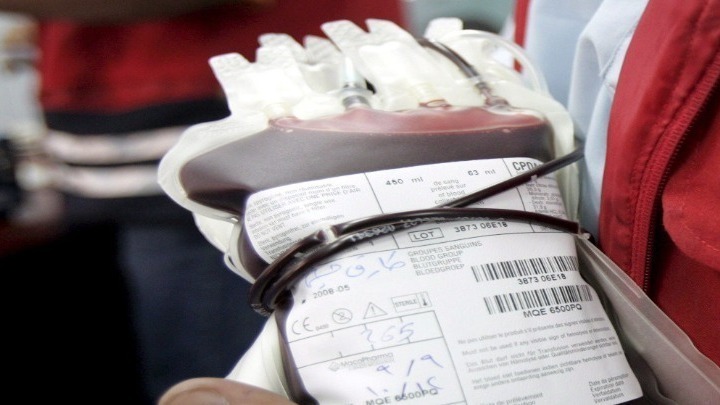 Έκτακτη αιμοδοσία από τον Ερυθρό Σταυρό για τη βοήθεια των τραυματιών του δυστυχήματος στα Τέμπη