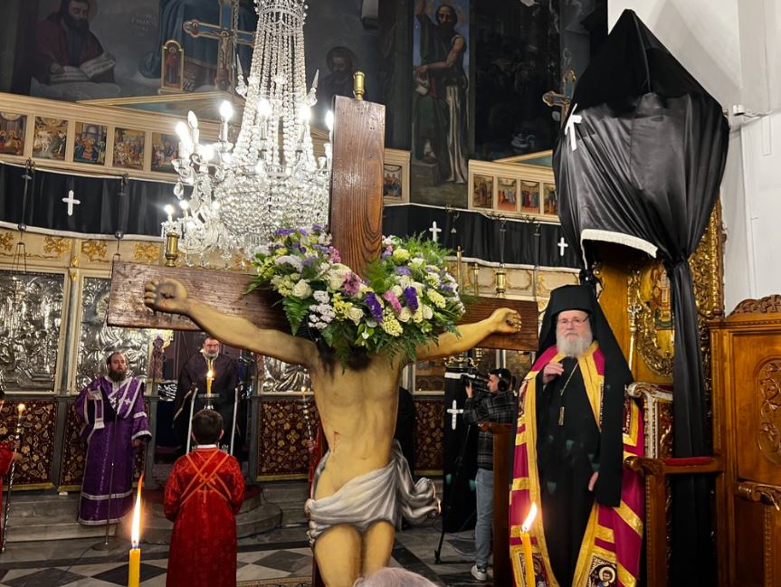 Η κορύφωση του Θείου δράματος στην Ιερά Μητρόπολη Κυδωνίας