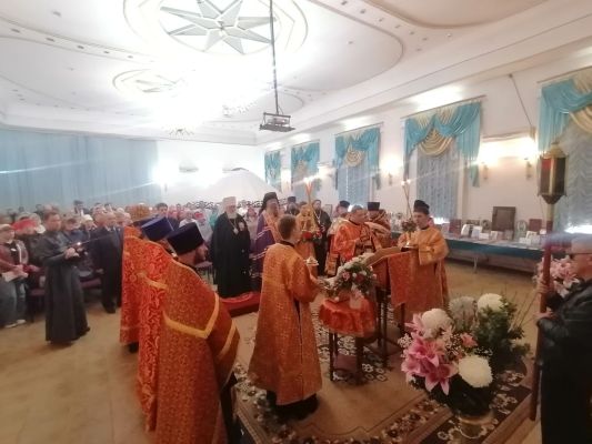 В Бишкеке открылась международная православная книжная выставка-форум «Радость Слова»