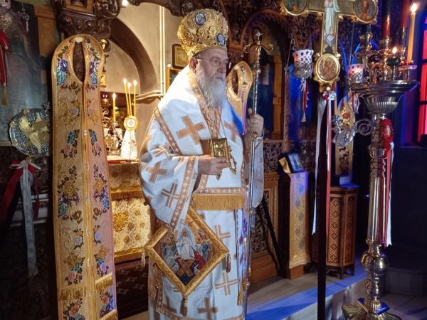 Ο Εσπερινός της Αγάπης στην Ιερά Μονή Αναστάσεως Χριστού Λουτρακίου