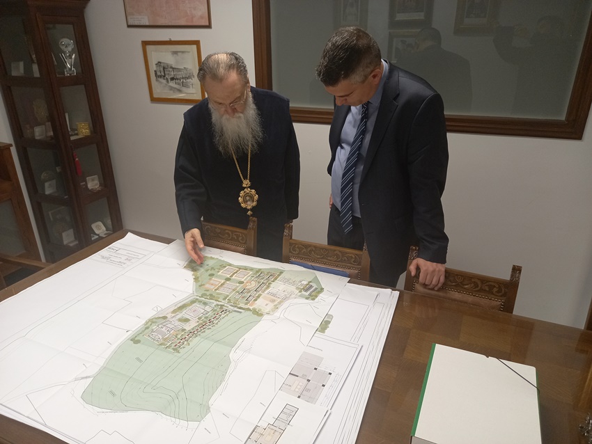 Ο υφυπουργός Έρευνας και Τεχνολογίας Χρήστος Δήμας στον Κορίνθου Διονύσιο