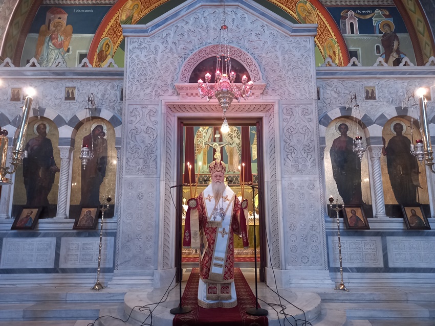 Ο Κορίνθου Διονύσιος για την παράδοση του Ιερού Μυστηρίου της Θείας Λειτουργίας