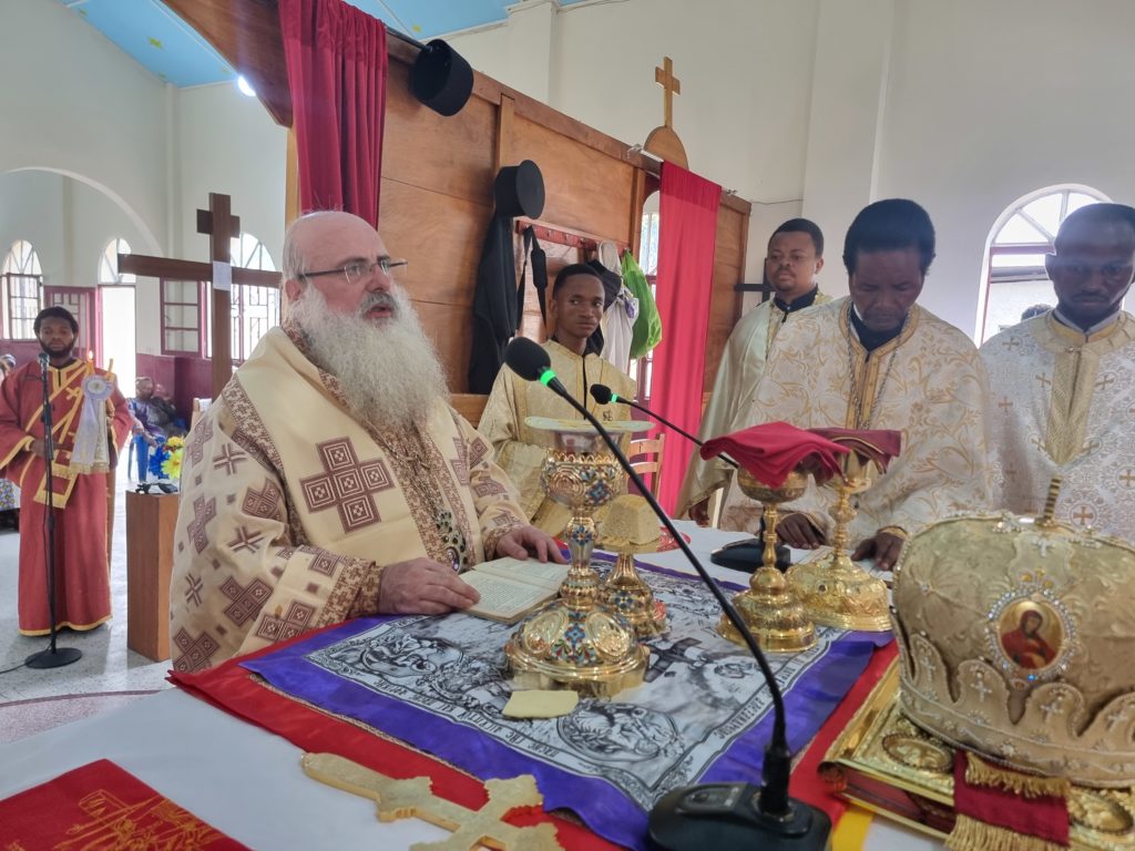 Εγκαινιάστηκε ο Ιερός Ναός Παναγίας Άξιον Εστίν στην Κινσάσα