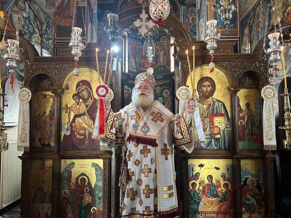 Ο Μητροπολίτης Ιεραπύτνης στο Ιερό Ησυχαστήριο Άξιον Εστί και Αναστάσεως του Κυρίου Ιεράπετρας