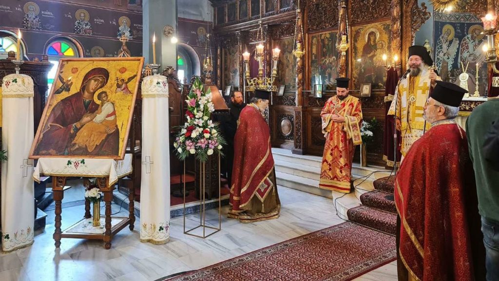 Ο Μητροπολίτης Ρεθύμνης για την αξία του προσώπου της μάνας