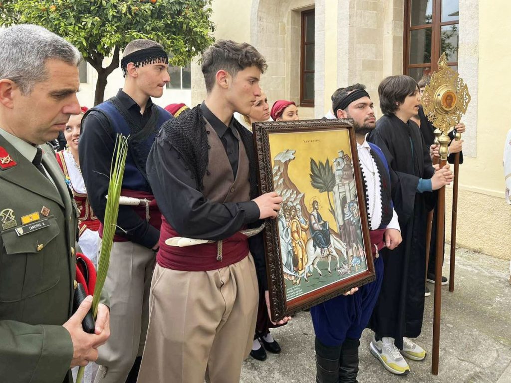 Η Κυριακή των Βαϊων στην Μητρόπολη Ρεθύμνης και Αυλοποτάμου