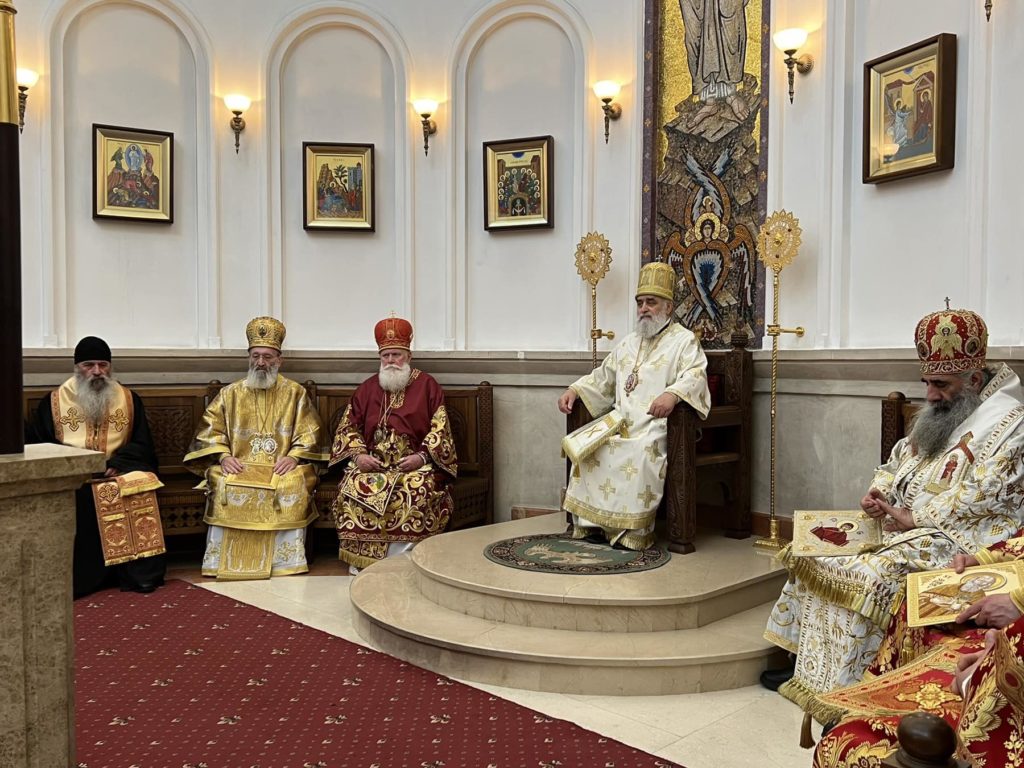 საზეიმო წირვა ფოთის მაცხოვრის ბრწყინვალე აღდგომის სახელობის საკათედრო ტაძარში