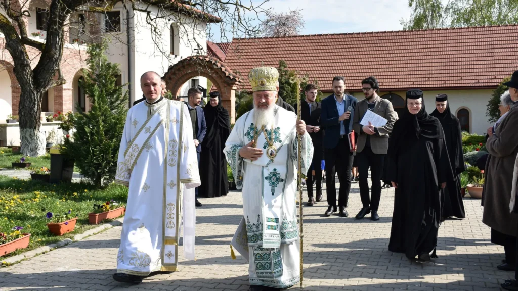 La hramul mănăstirii Sf. Elisabeta, Mitropolitul Clujului a explicat cum cuvioasa și-a fortificat firea prin asceză