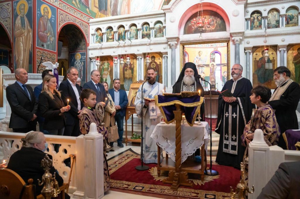 Ο Υπουργός Προστασίας του Πολίτη ενημερώθηκε για το φιλανθρωπικό έργο της ενορίας Αγίας Βαρβάρας Δάφνης