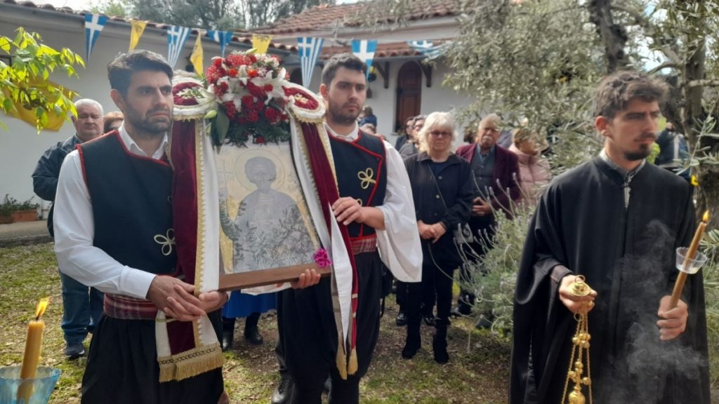 Χαρμόσυνες καμπάνες προς τιμήν του Αγίου Δήμου του Αλιέως στην Ιστιαία