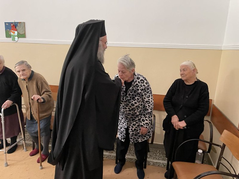 Στο Γηροκομείο της Ι.Μ. Τρίκκης, Γαρδικίου και Πύλης ο Μητροπολίτης Χρυσόστομος