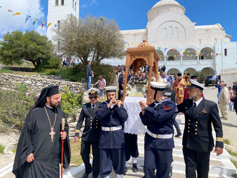 Η εορτή της Ζωοδόχου Πηγής και η Λιτάνευση της Παναγίας Αργοκοιλιώτισσας στη Νάξο