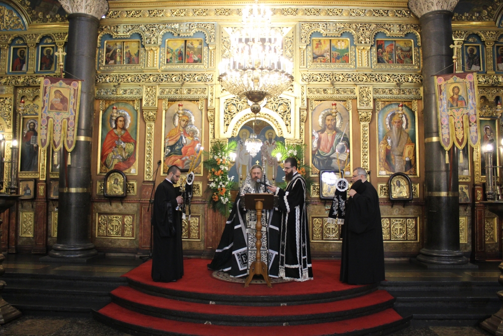 На Велики понеделник за втори път бе изпълнено “Последованието на Жениха”