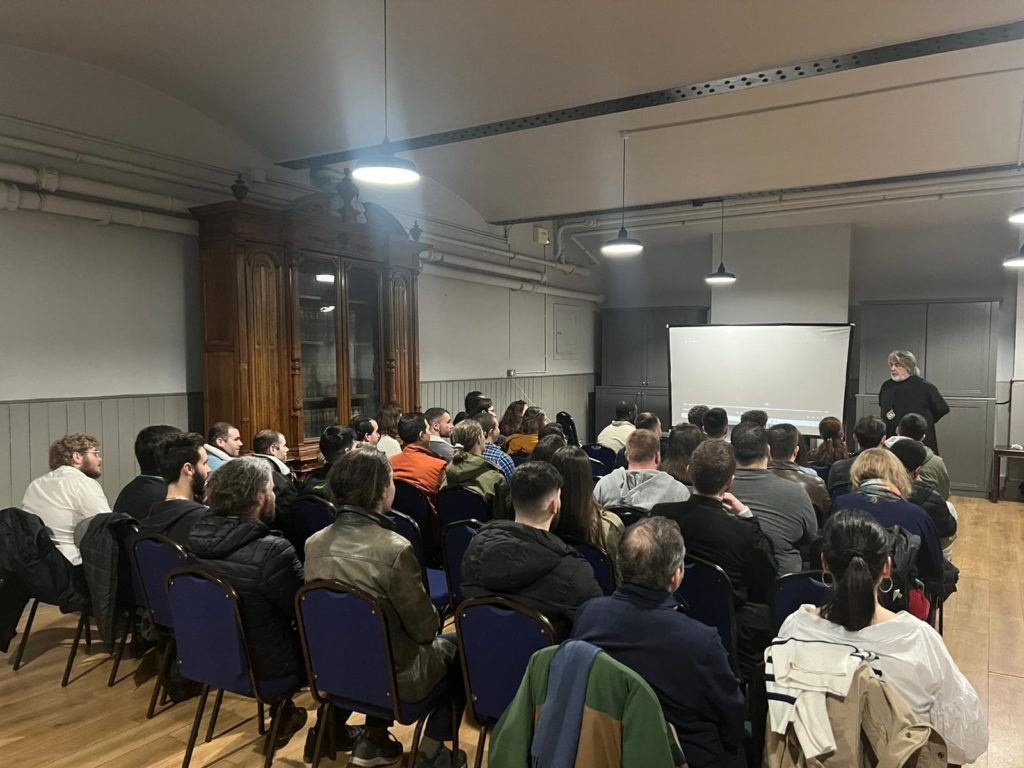 Ο Αρχιεπίσκοπος Νικήτας σε εκδήλωση της Χριστιανικής Ορθόδοξης Νεολαίας Θυατείρων