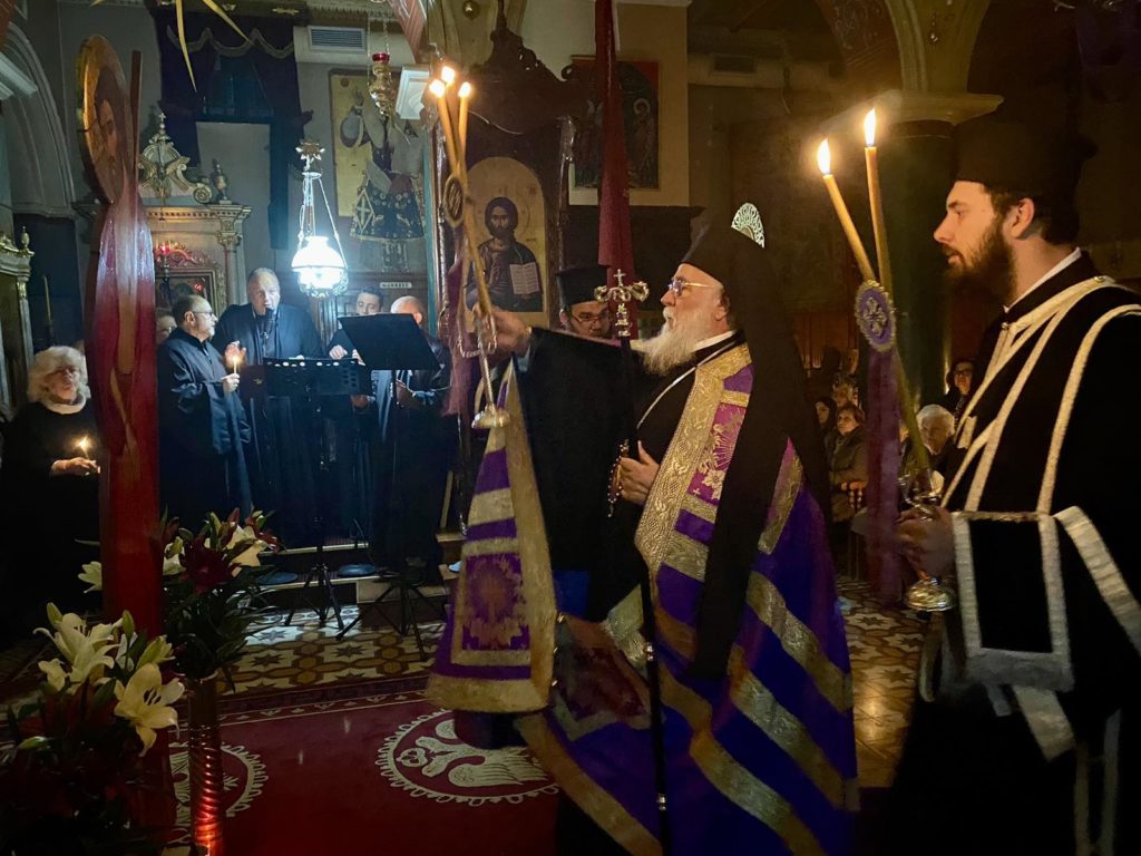 Σε κλία κατάνυξης η ακολουθία του Νυμφίου στην Κέρκυρα