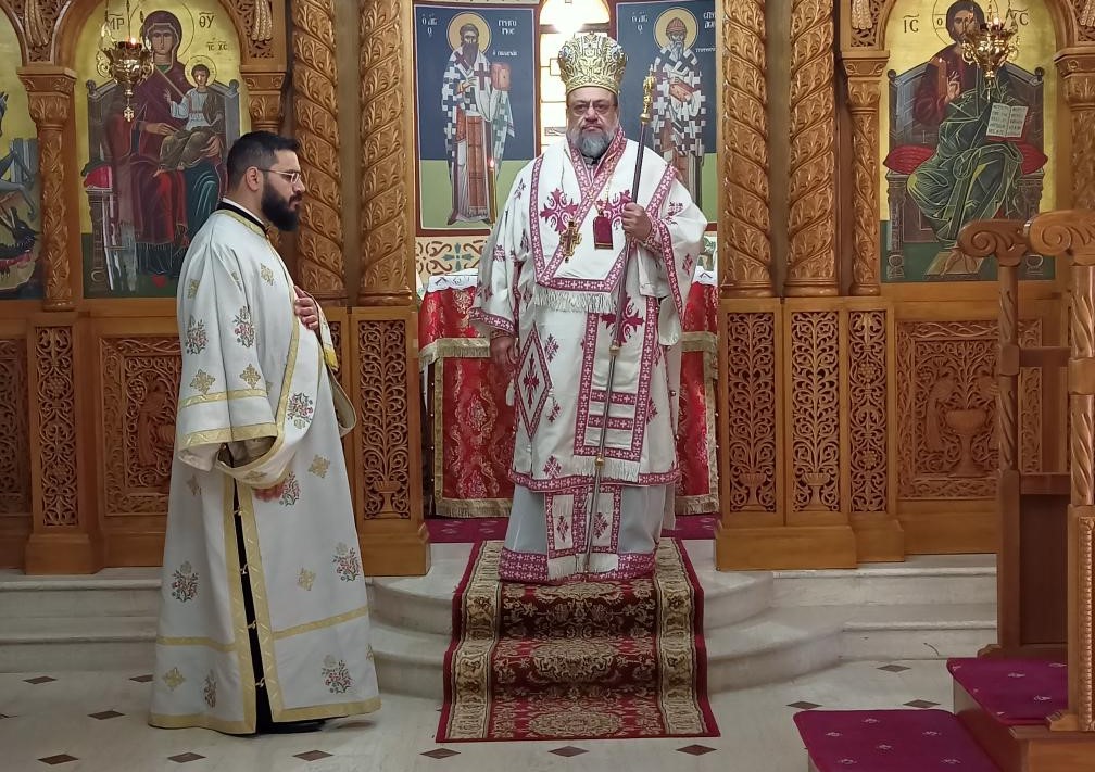 Ο Μεσσηνίας Χρυσόστομος στο Κοιμητήριο της Μεσσήνης