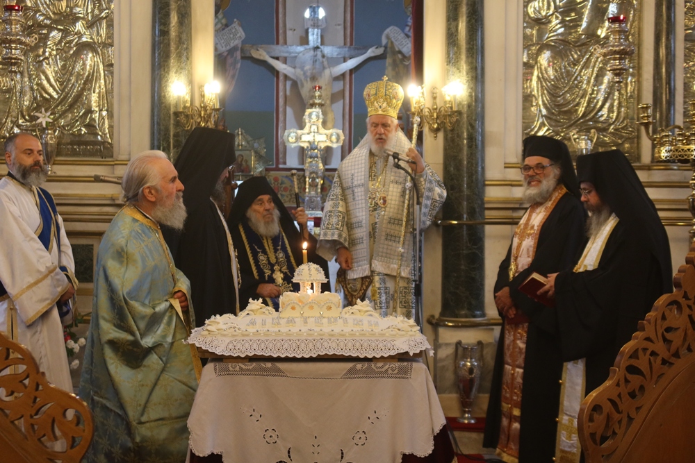 Ο Μητροπολίτης Σύρου μίλησε για τις αρετές της μεταστάσης