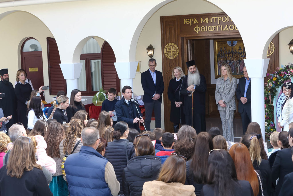 Φθιώτιδος Συμεών: Προσπαθούμε τα ρόδα να ανθίζουν…