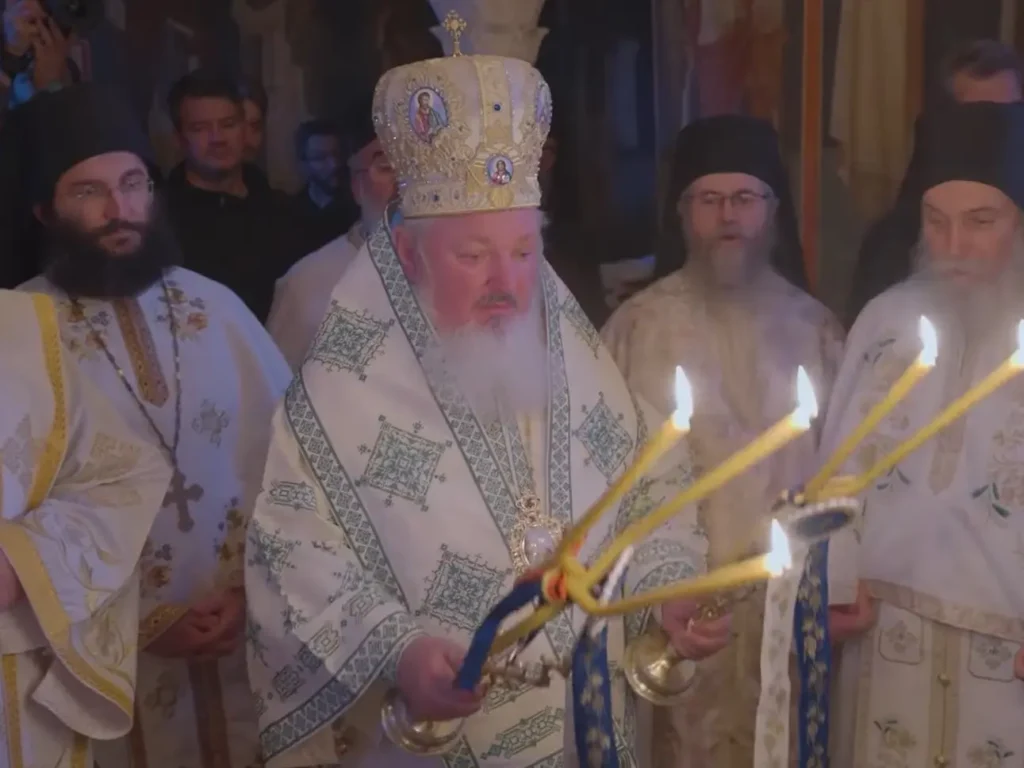 PS Varlaam Ploieșteanul a slujit la hramul chiliei Sfântul Ipatie din Athos