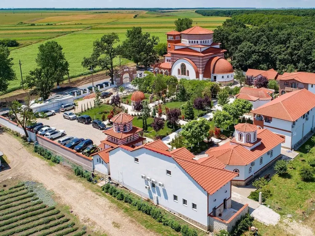 Relic of Saint Thomas will be coming to Romania April 28 to May 2