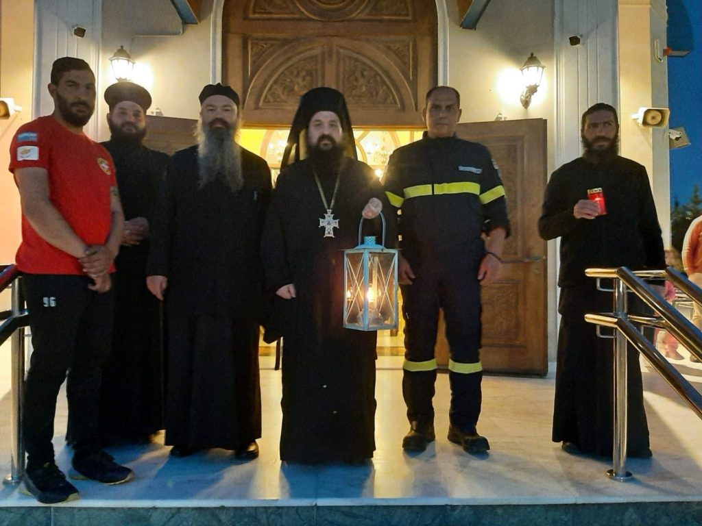 Η υποδοχή του Αγίου Φωτός στην Ιερά Μητρόπολη Ταμασού και Ορεινής