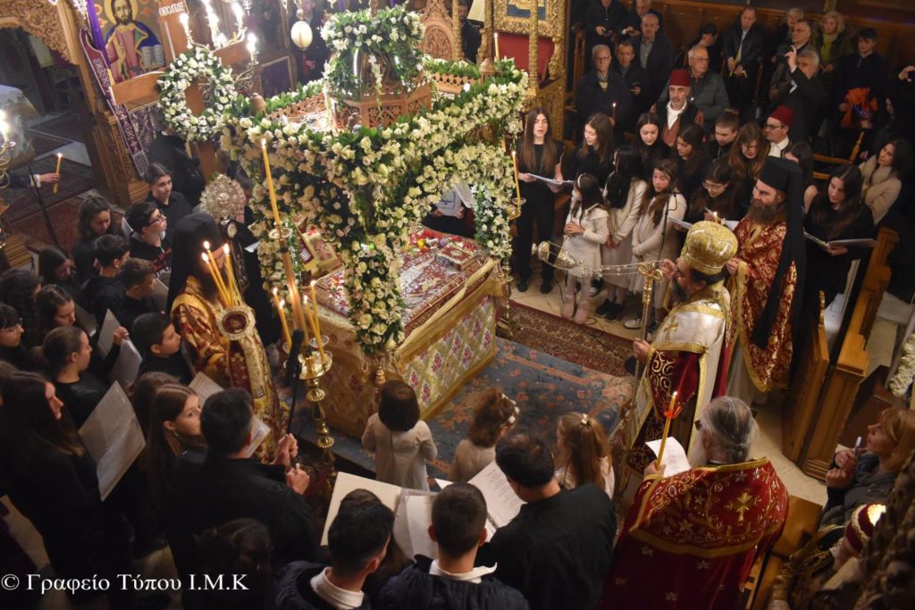 Μητρόπολη Καστορίας: Επιτάφιος και η Άκρα Ταπείνωσις