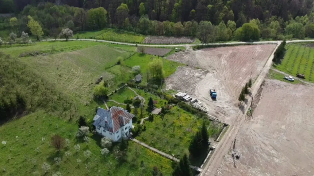 Vlădești: Arhiepiscopul Argeșului și Muscelului va sfinți piatra de temelie a mănăstirii ocrotite de Sf. Neagoe Basarab