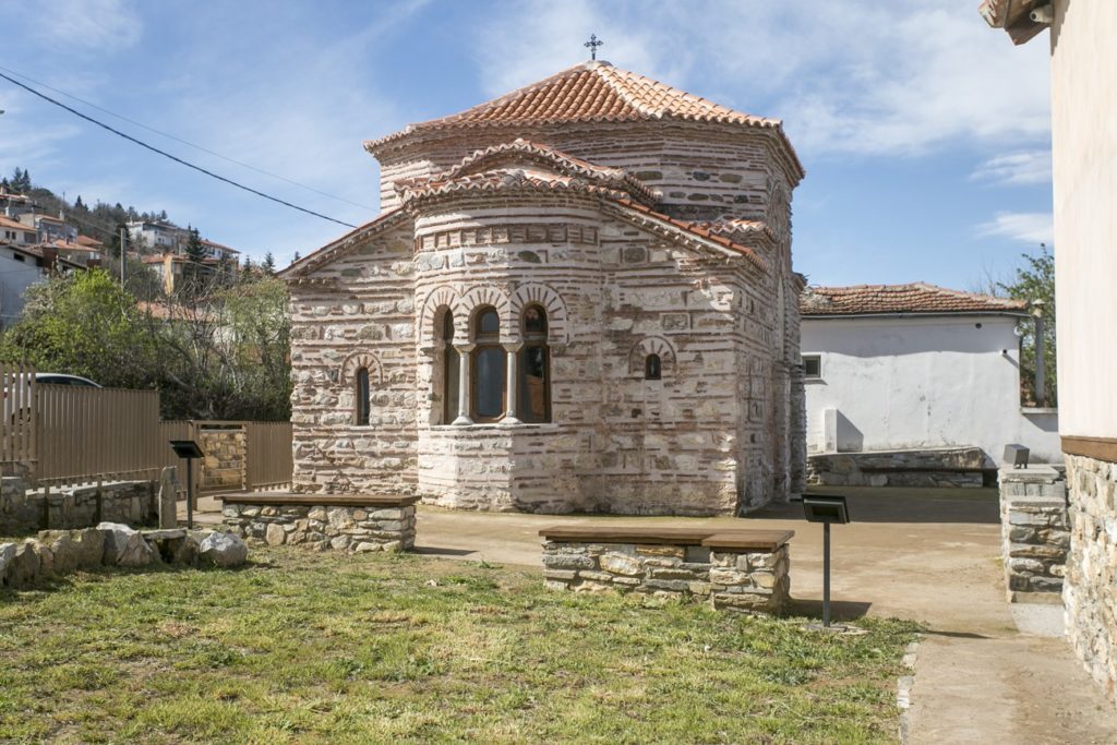 Χορτιάτης: Μετά από 10 αιώνες ανοίγει και πάλι τις πύλες του ο ναός Μεταμορφώσεως του Σωτήρος (ΦΩΤΟ)