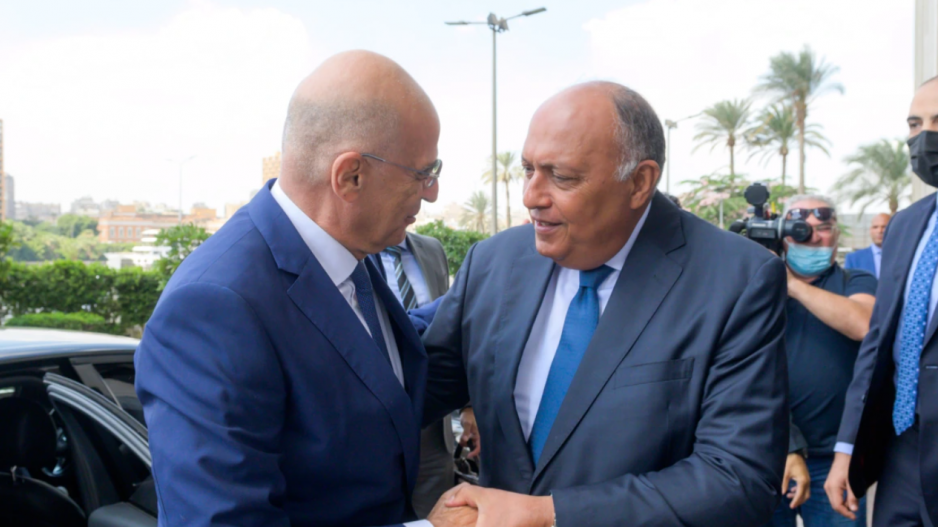 Επικοινωνία Δένδια με Σούκρι για παροχή ιατροφαρμακευτικής περίθαλψης σε Έλληνες στο Σουδάν