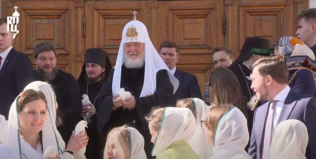 В праздник Благовещения Пресвятой Богородицы Святейший Патриарх Кирилл совершил Литургию в Благовещенском соборе Московского Кремля