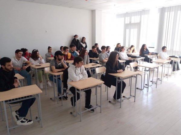 ვიზიტი თბილისის 86-ე საჯარო სკოლაში