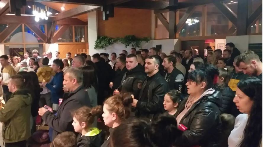 Ισλανδία: Το Πάσχα τελέσθηκε η πρώτη Λειτουργία στα Ρουμάνικα