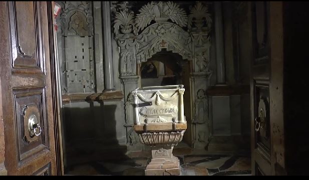 Αφιέρωμα στην αναστήλωση του Παναγίου Τάφου στην Pemptousia TV