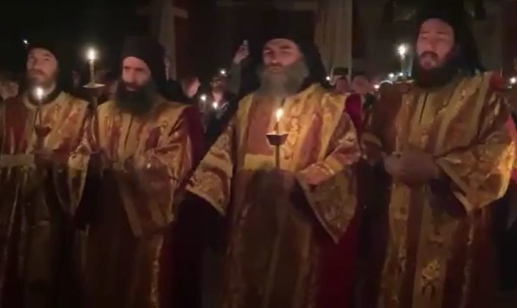 Το “Χριστός Ανέστη” στην Ιερά Μεγίστη Μονή Βατοπαιδίου (ΒΙΝΤΕΟ)