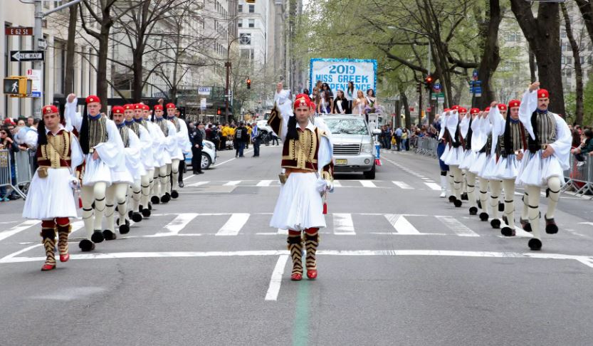 Η ομογένεια της Νέας Υόρκης υποδέχεται τους Εύζωνες – Την Κυριακή η παρέλαση στην Πέμπτη Λεωφόρο