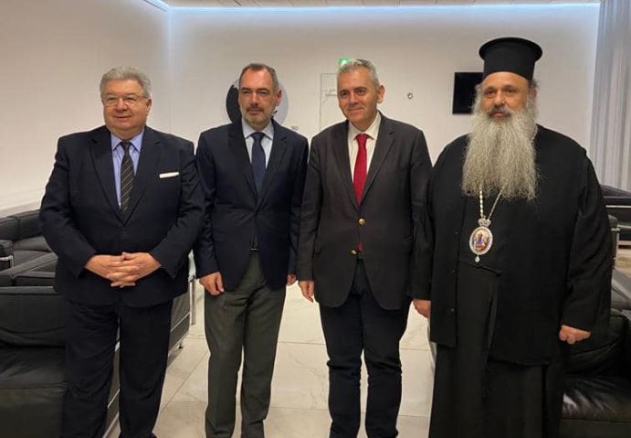 Τελετή Αγίου Φωτός: Αναχώρησε για τα Ιεροσόλυμα η Ελληνική αποστολή