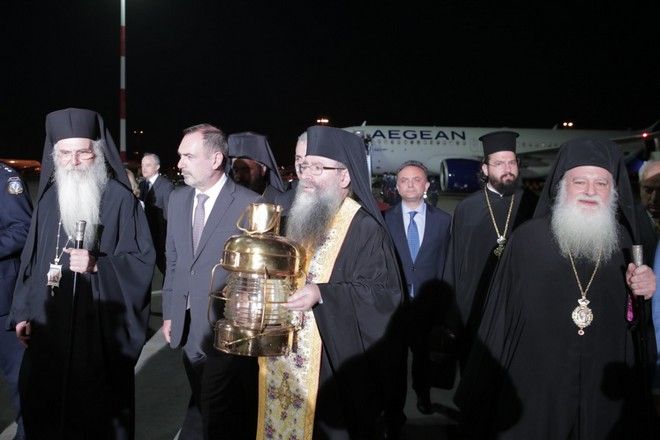 Το απόγευμα του Μεγάλου Σαββάτου η υποδοχή του Αγίου Φωτός στο “Ελευθέριος Βενιζέλος”