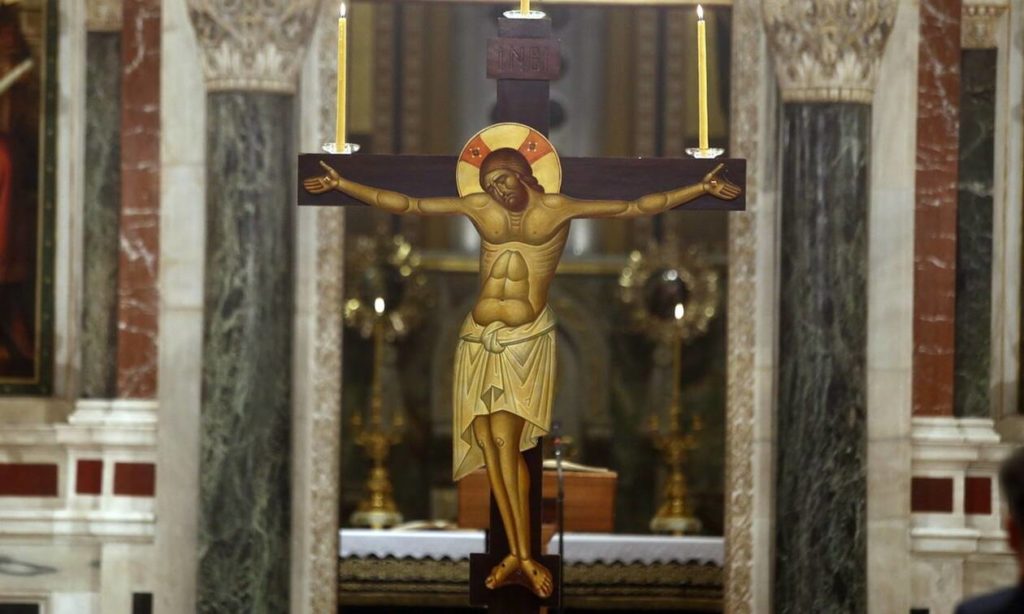 Η ακολουθία των Παθών του Κυρίου ζωντανά στην Pemptousia TV