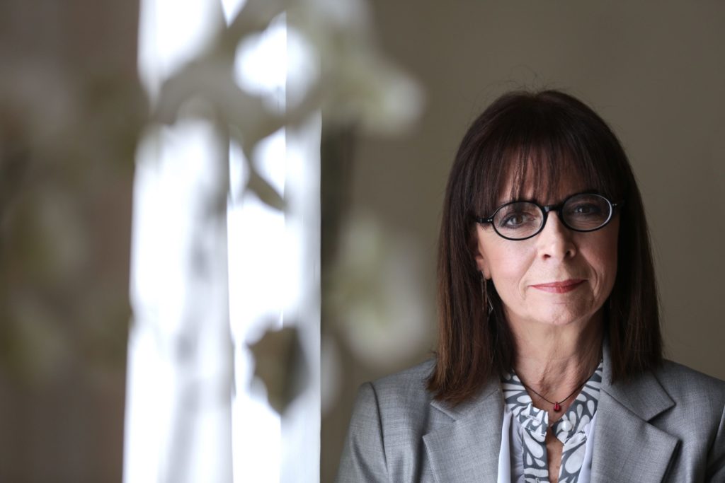 Κατερίνα Σακελλαροπούλου: Αντλούμε δύναμη από το μήνυμα αγάπης προς τον συνάνθρωπο