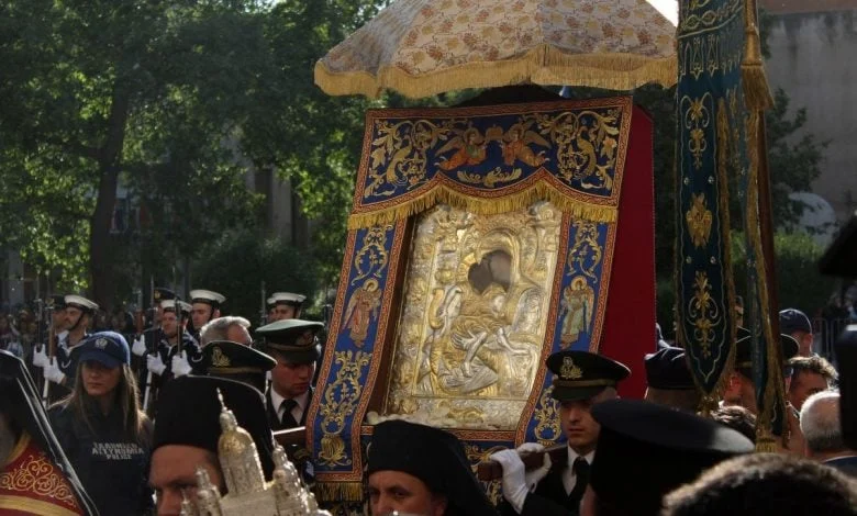 The Icon of Panagia “Axion Esti” from Mt Athos in Athens