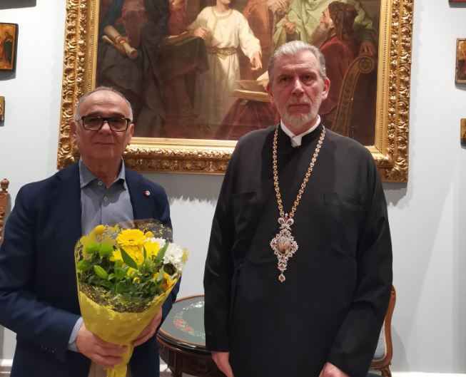 Ο Μητροπολίτης Σουηδίας υποδέχθηκε τον Καθηγητή της Ψυχιατρικής Δρ. Νικόλαο Βενιζέλο