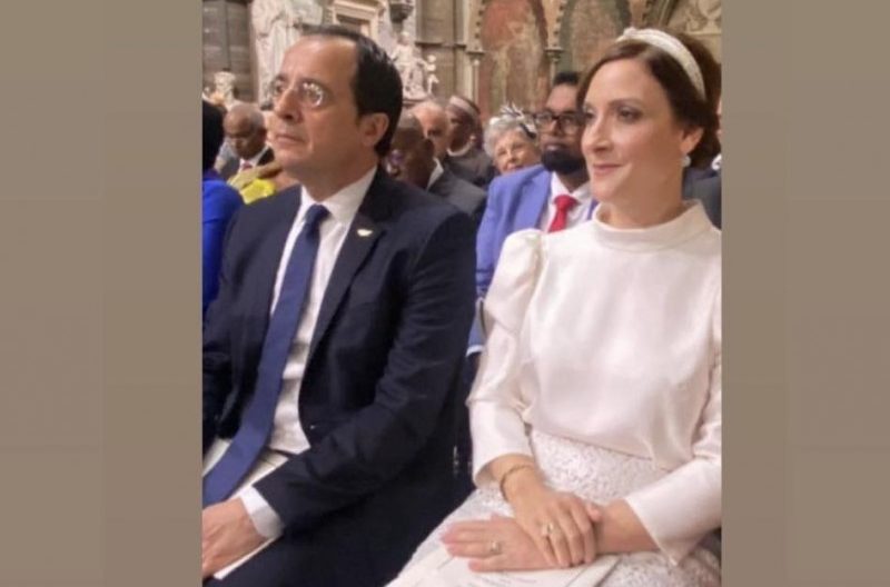 Ο Κύπριος Πρόεδρος και η σύζυγός του στη στέψη του βασιλιά Καρόλου Γ’