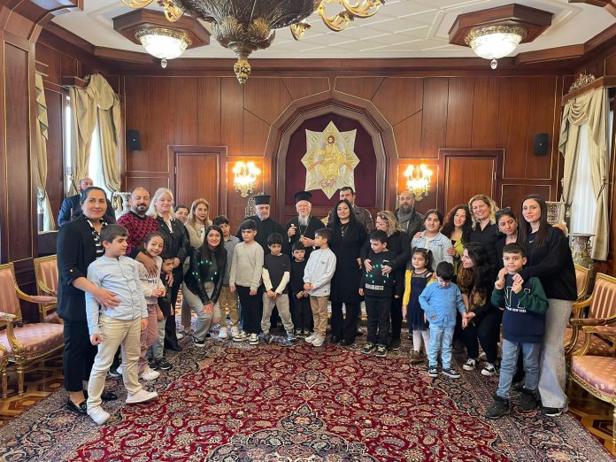 Το Κατηχητικό της Μητροπόλεως Δέρκων στον Οικουμενικό Πατριάρχη