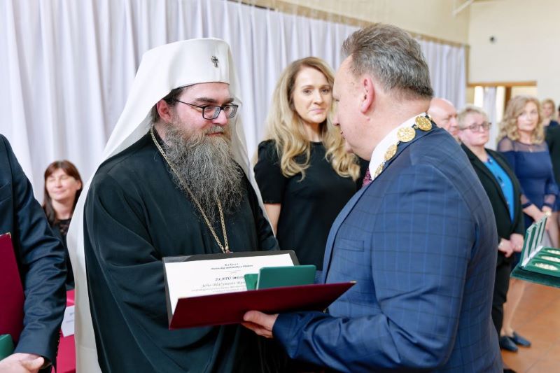 Το Πανεπιστήμιο του Πρέσοβ τίμησε τον Αρχιεπίσκοπο Τσεχίας και Σλοβακίας